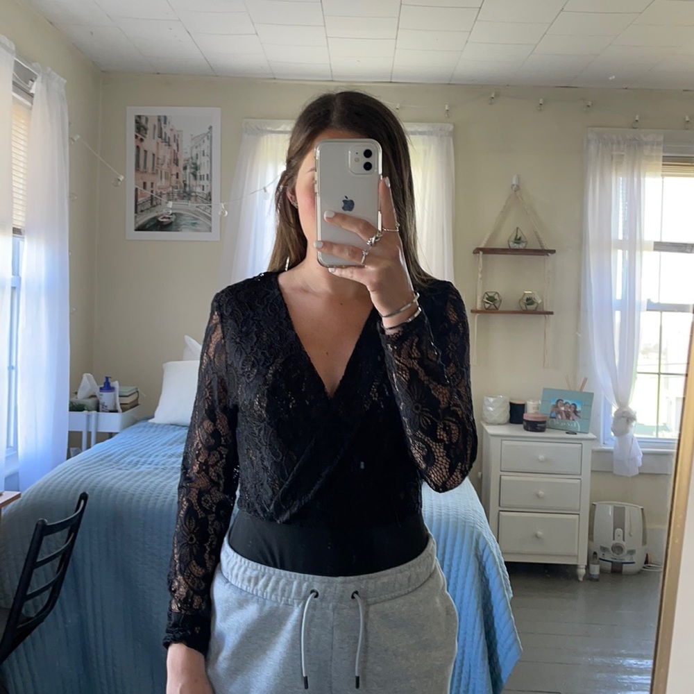 Lace body suit